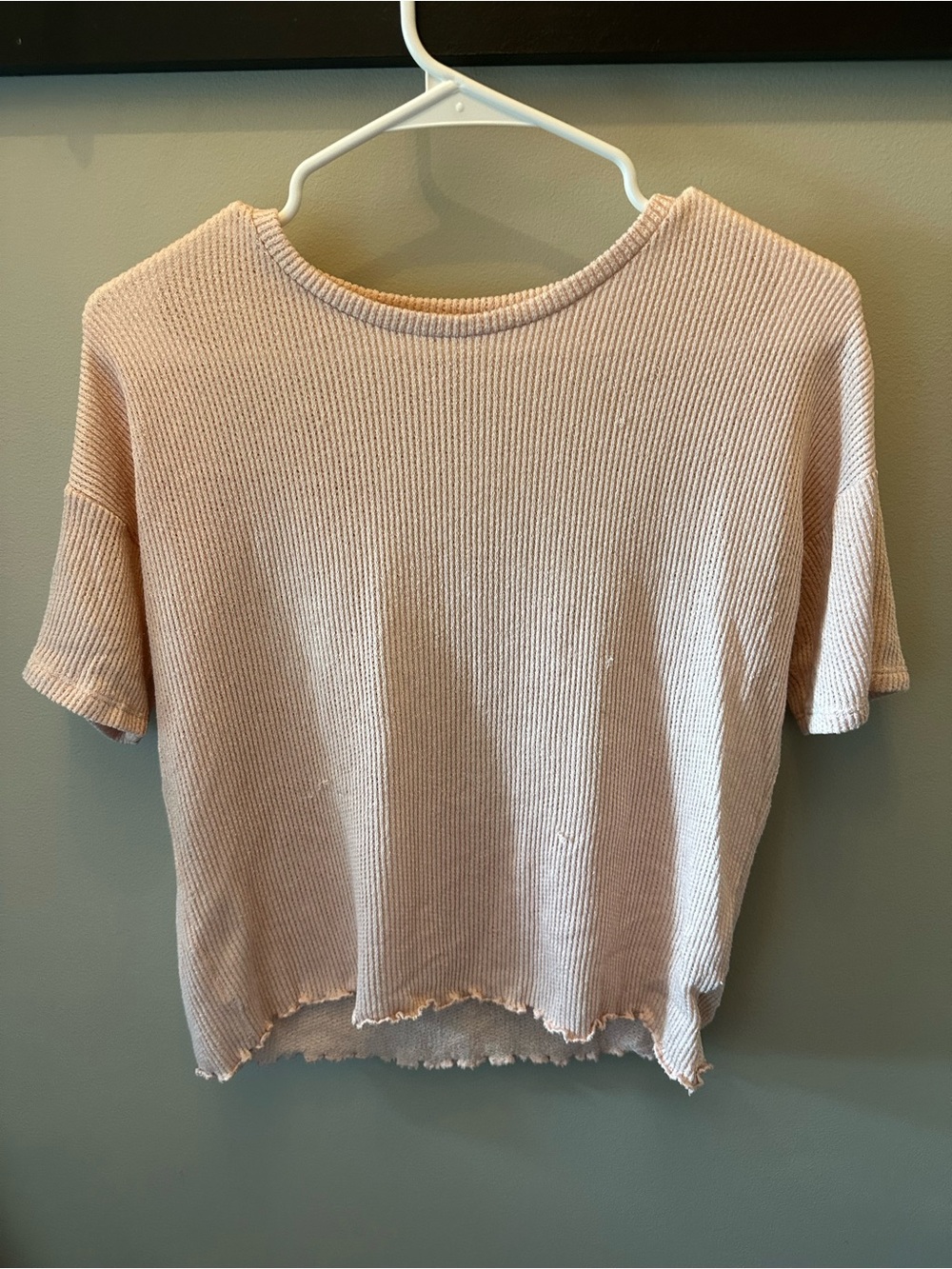 American Eagle Short Sleeve Pink Knit Top